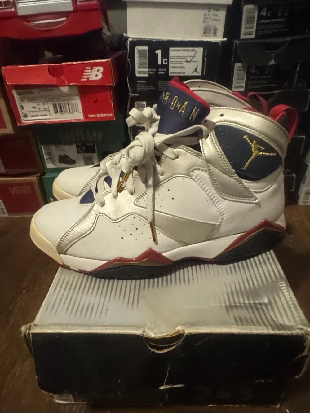 Jordan retro silhouette